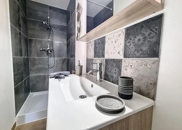 Eleonore Elegance Calme Confort Et Parking *